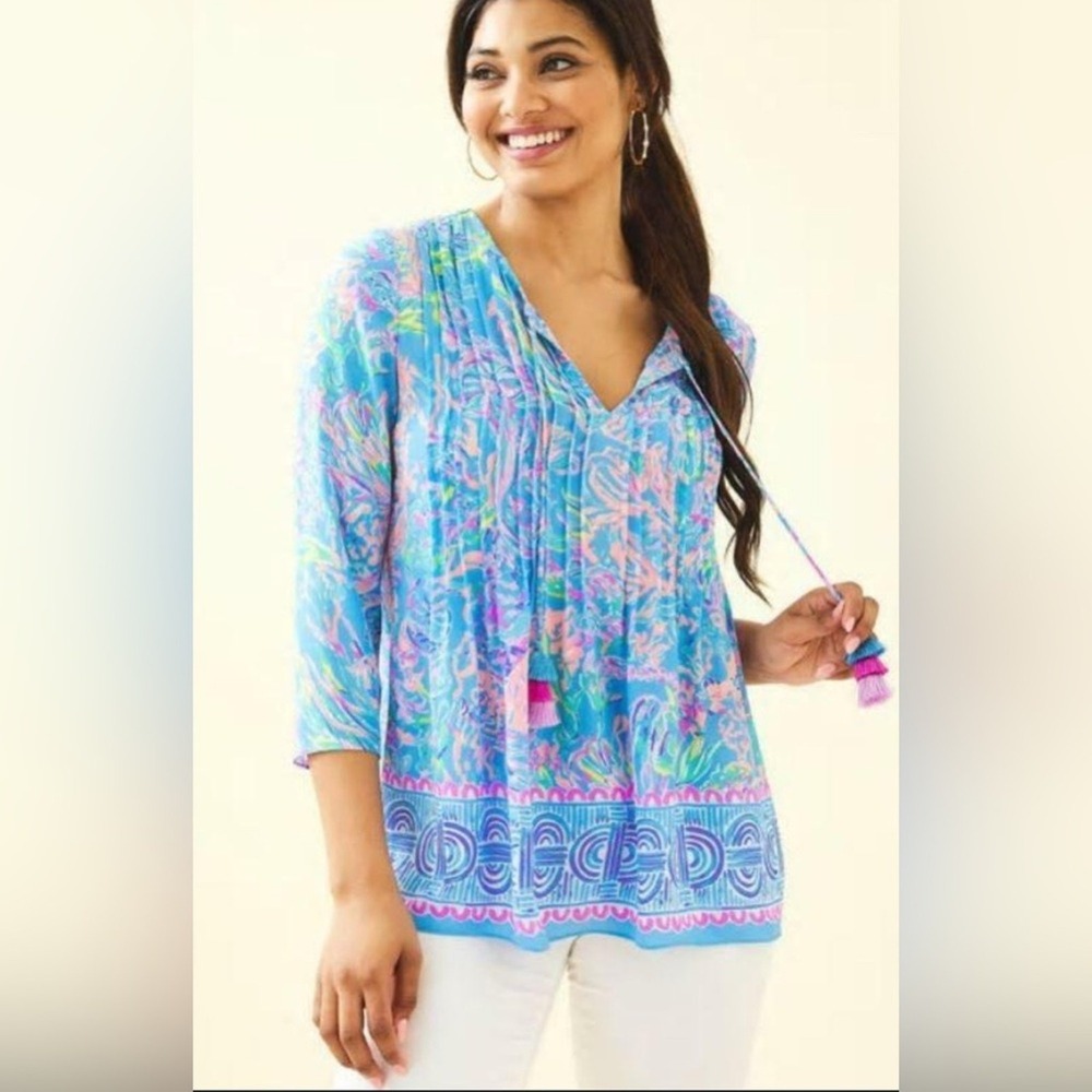 Lilly Pulitzer Elsa Blouse Womens XS Blueโ Pink Excellent Tropical Tassel Tunic